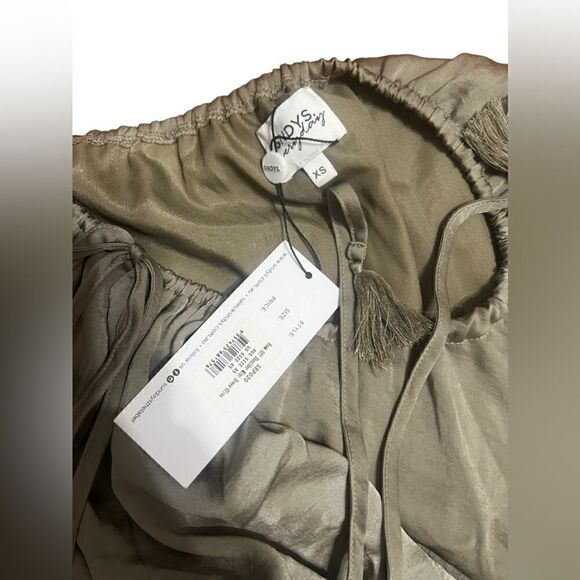 SNDYS x REVOLVE roan off should romper in olive size XS - Picture 7 of 8